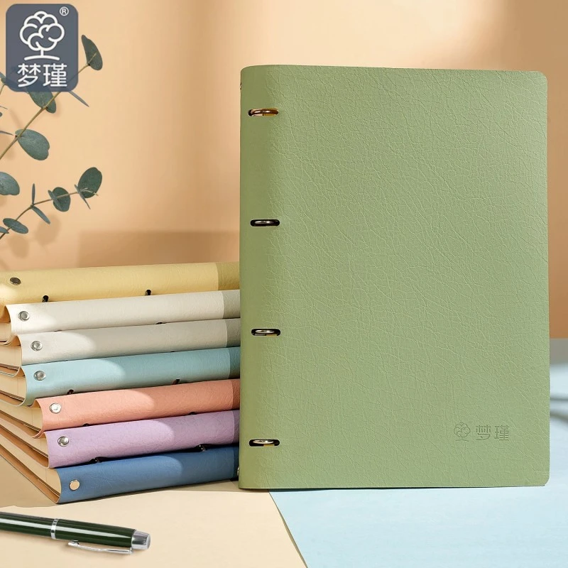 Caderno comercial de couro com folhas soltas